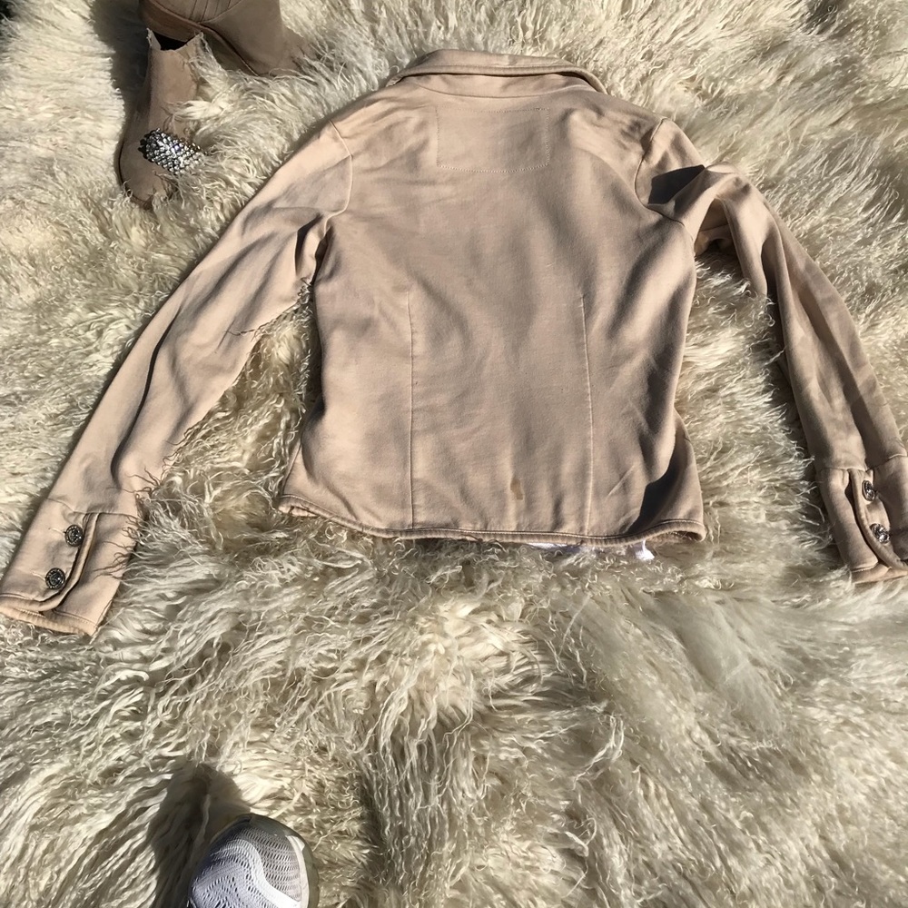 Twisted Heart Jacket - Picture 6 of 8